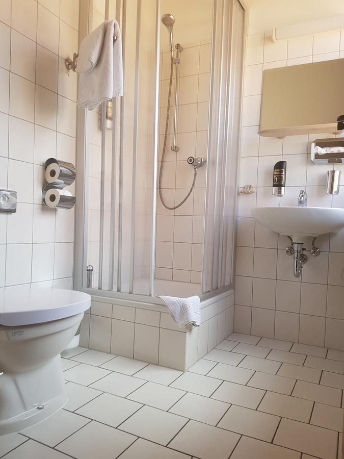 Hotel-Cafe Am Rathaus ガルデレーゲン エクステリア 写真